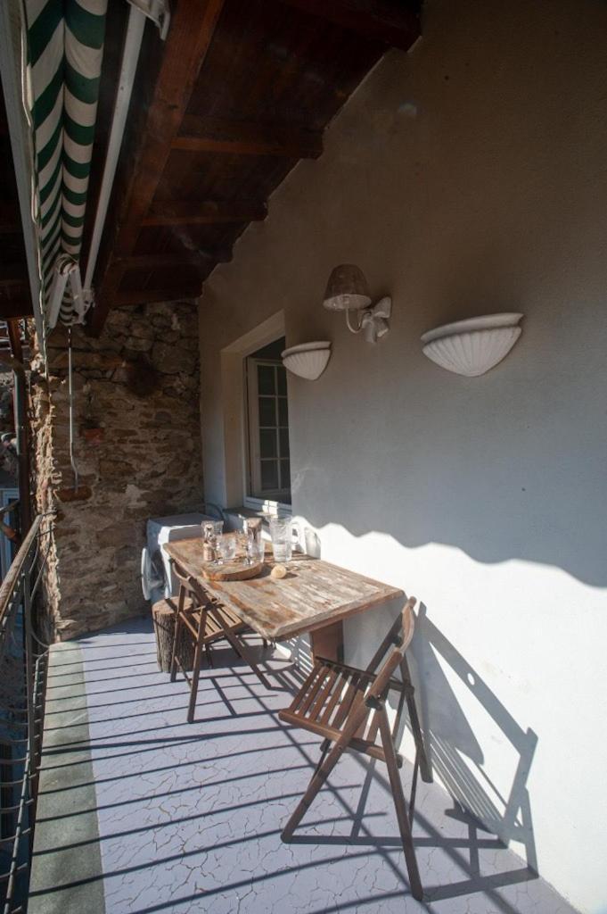 La Torre Di Gaia Lägenhet Dolceacqua Exteriör bild